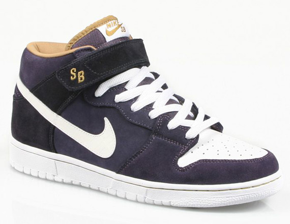 dunk-mid-sb-abyss-00