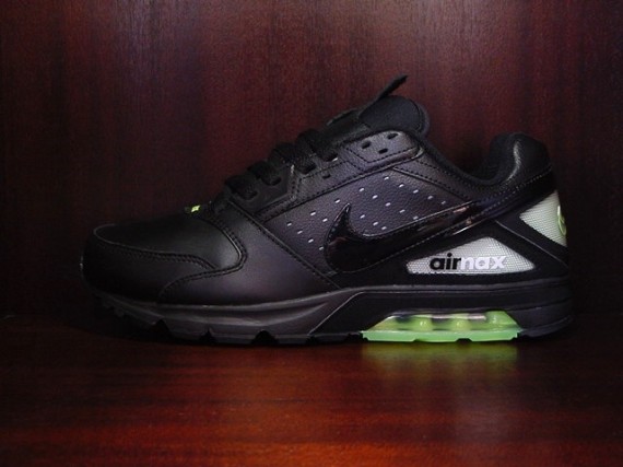 Nike Air Max Preview EU – Black Volt + White Blue