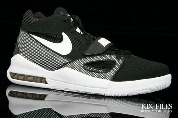 nike-alpholution-carbon-2