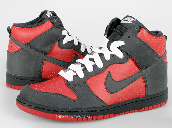 nike-dunk-grey-red-01