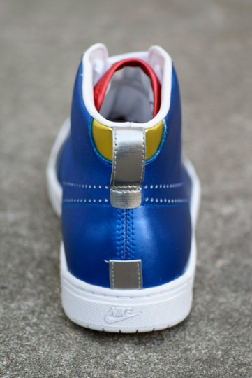 nike-royal-mid-metallic-2-361x540