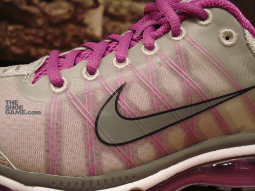 nike-womens-air-max-2009-new-magenta-2