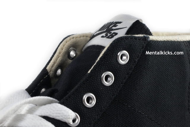 CHUCK_TAYLOR_BLAZER_SB17