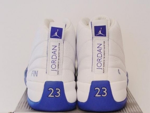 Air Jordan XII (12) – Michael Finley PE – Dallas Mavericks Home