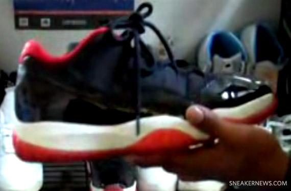 air-jordan-XI-low-black-red-4