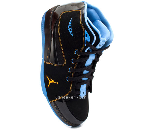 air-jordan-melo-m6-black-blue-09