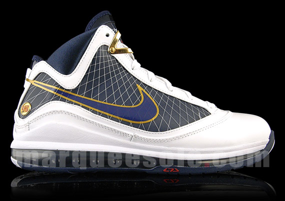 air-max-lebron-VI-white-navy-1