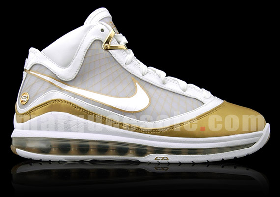 air-max-lebron-vii-china-2