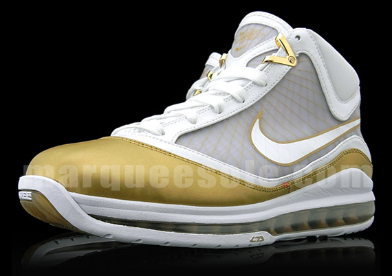 air-max-lebron-vii-china-4