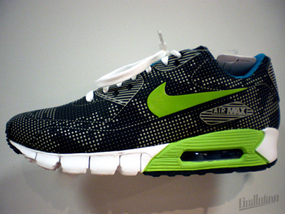 airmax90currentmoire-01