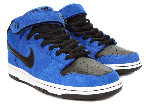 dunk-sb-mid-royal-black-2