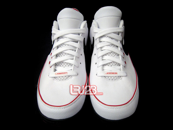 lebron-7-low-test-sample-6