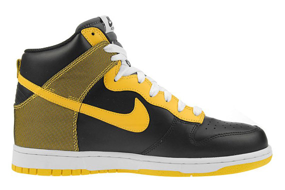 nike-dunk-high-north-black-blue-black-yellow-12