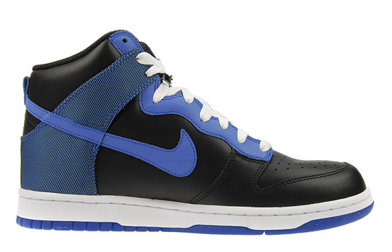 nike-dunk-high-north-black-blue-black-yellow-4