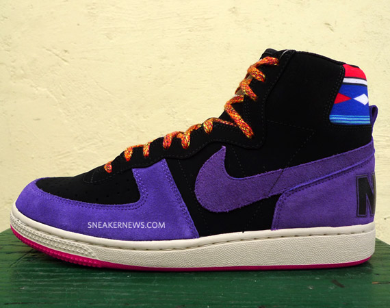 nike-terminator-hi-winter-journey-purple-01