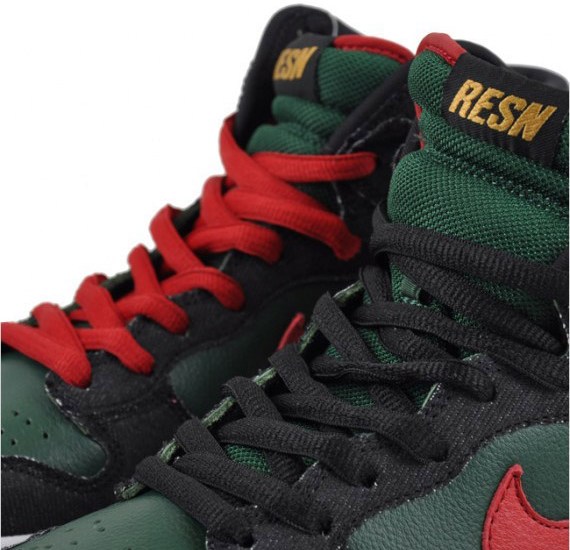 Nike SB Dunk High Premium – RESN aka Gucci – Available