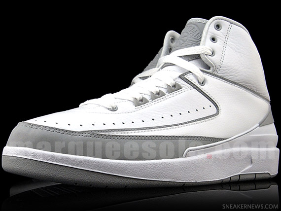 Air Jordan II (2) Retro – White – Metallic Silver – Detailed Images