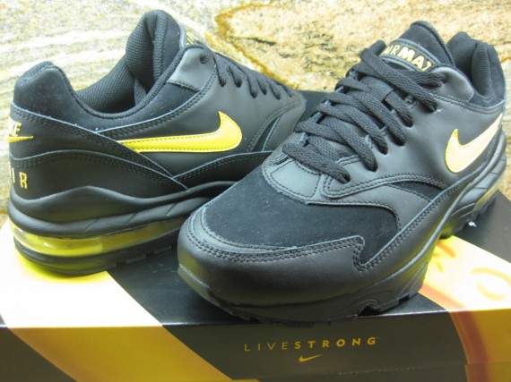 Nike Air Burst - Black - Varsity Maize - Unreleased Sample