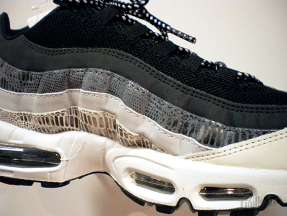 Nike Air Max 95 - Black - Shadow Grey - Snakeskin - Spring 2010