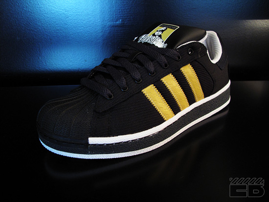 adidas-x-Def-Jam-Ghostface-Forum-Mid-Superstar-II-5