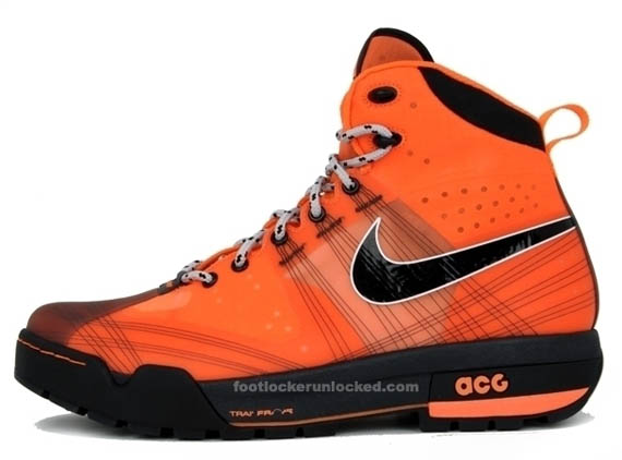 nike-acg-ashiko-boot-total-orange-02