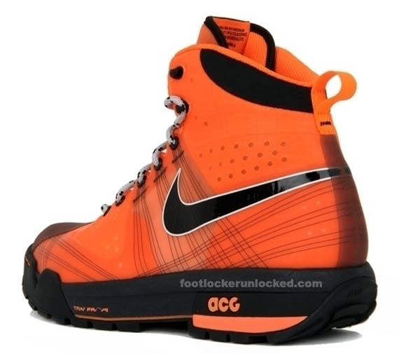 nike-acg-ashiko-boot-total-orange-06