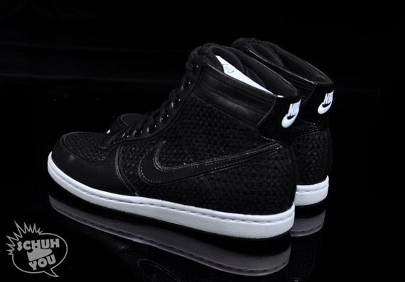 Nike WMNS Air Scandal Mid – Black Woven