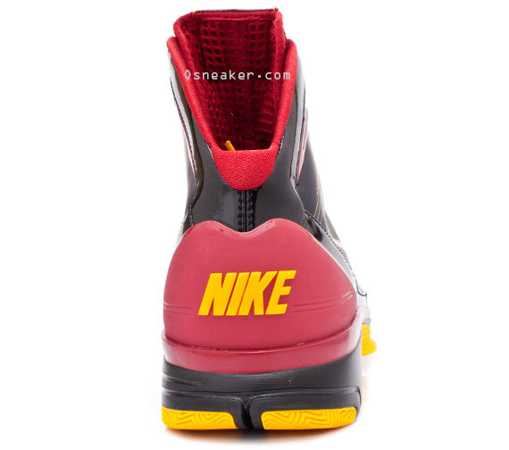 nike-hyperize-usc-red-black-yellow-04