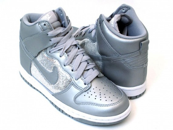 nike-wmns-dunk-high-dazzler-2