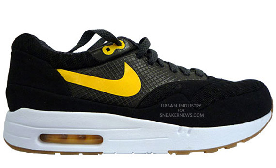 nike_air_maxim1_torch