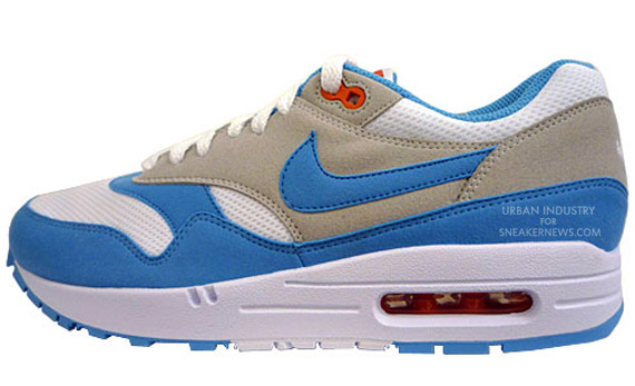 nike_airmax1_whiteBlue