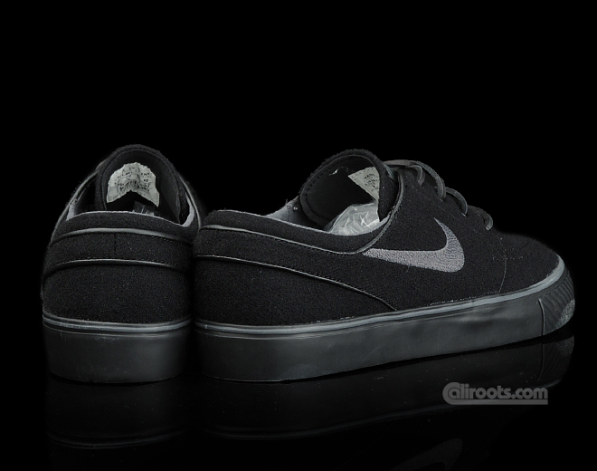 Nike SB Stefan Janoski – Wool – Triple Black