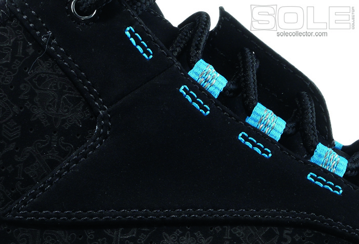 Jordan_CP3III_Blk-OrBlu-Wht-SnSt-detail