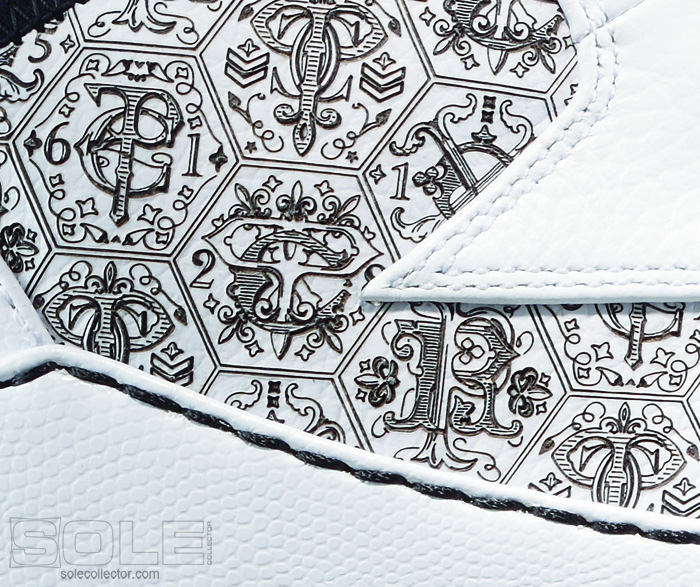 Jordan_CP3III_Wht-Blk-VRed-detail