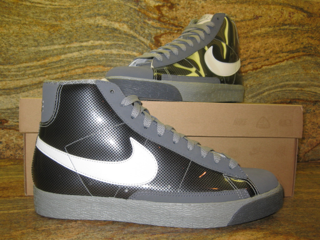 LebronLA032
