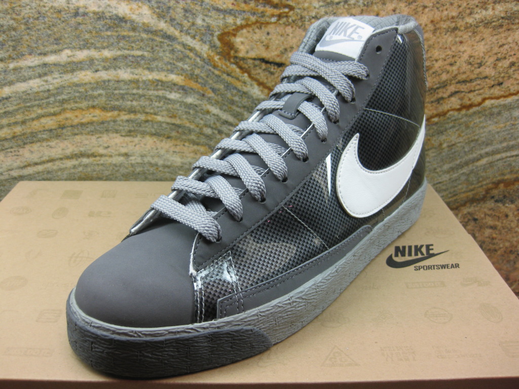 LebronLA035