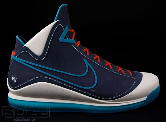 Nike Air Max LeBron VII - Z-Corp 3D Resin Model