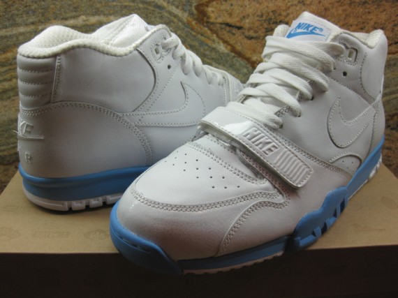 Nike Air Trainer 1 – White – University Blue – Sample