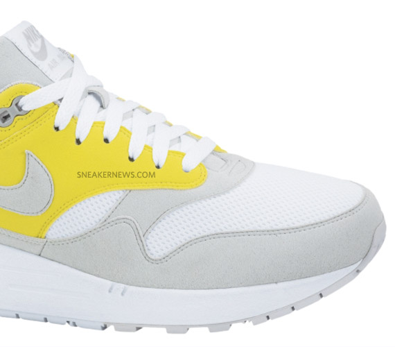 nike-air-max-1-vibrant-yellow-03