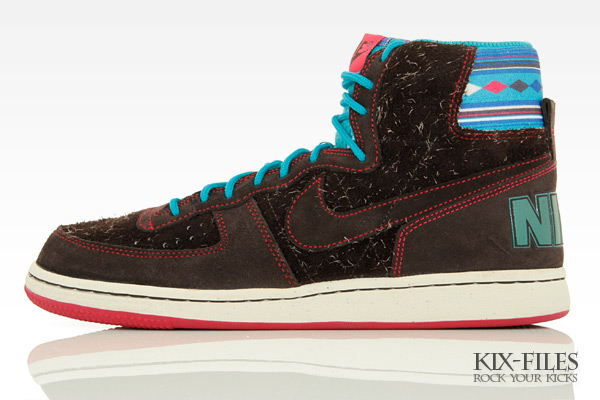 nike-wmns-terminator-hi-x-girl-2