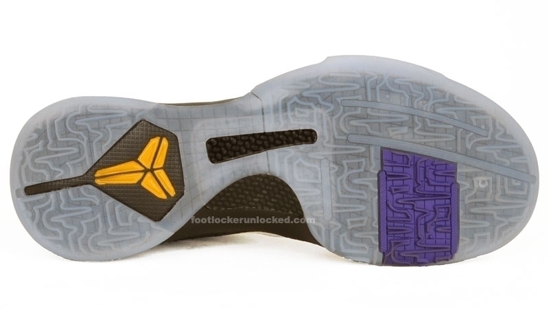 Zoom_Kobe_V__7_