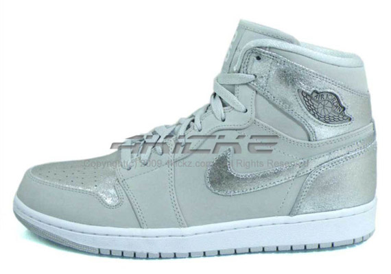 air-jordan-1-silver-anniversary-3