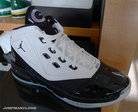 air-jordan-16-5-georgetown-01