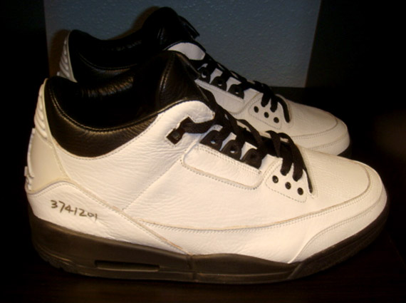 air-jordan-III-white-black-2006-sample-9