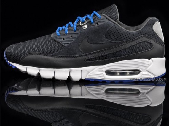 ben-drury-nike-sportswear-air-max-current-03