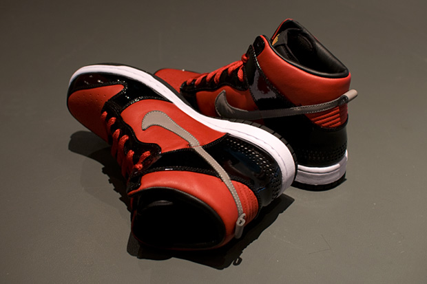 dj-am-nike-sportswear-dunk-high-closer-look-1