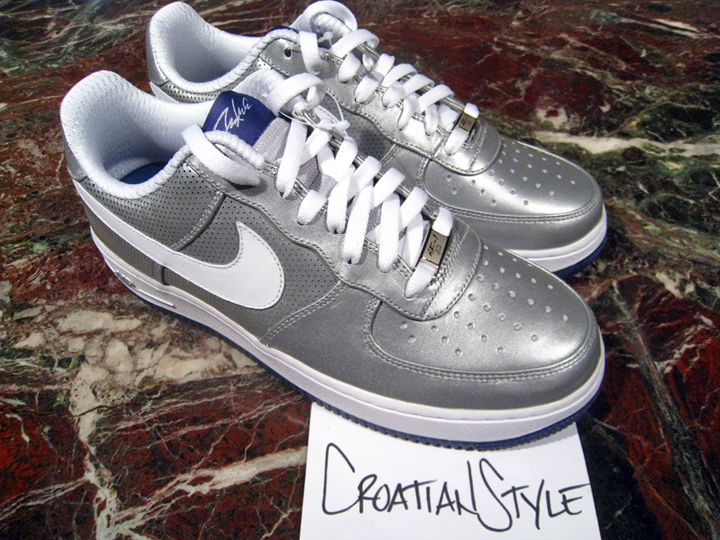futura-nike-af1-low-silver-05