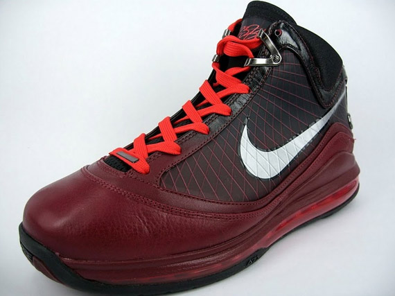 lebron-vii-christmas-release-3