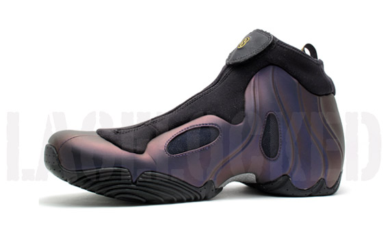 nike-air-flightposite-kobe-pe-2