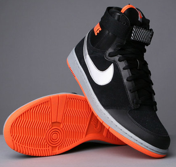 Nike Dynasty High - Black - Metallic Silver - Orange